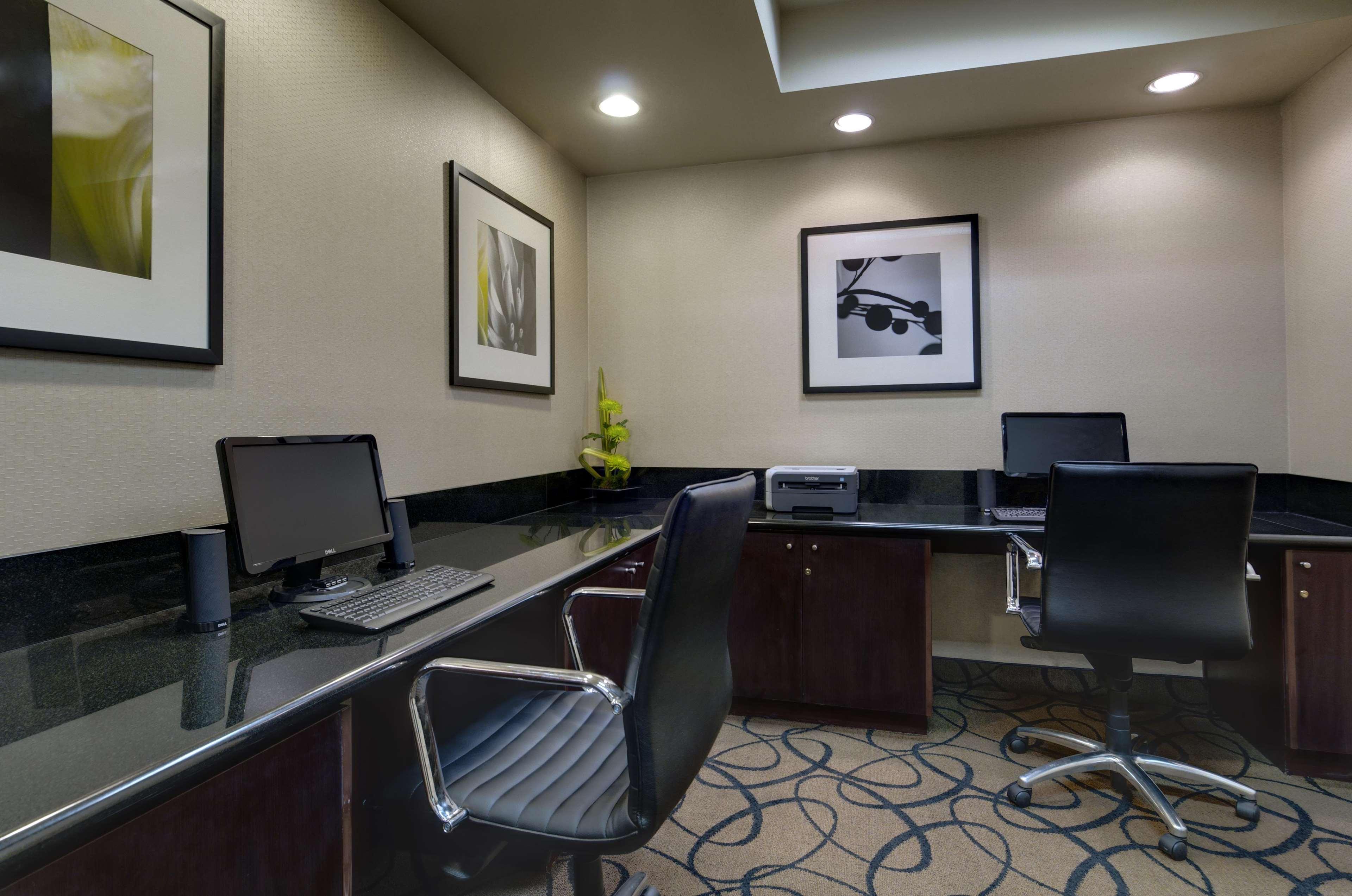 Doubletree By Hilton Orange County Airport 3* Santa Ana