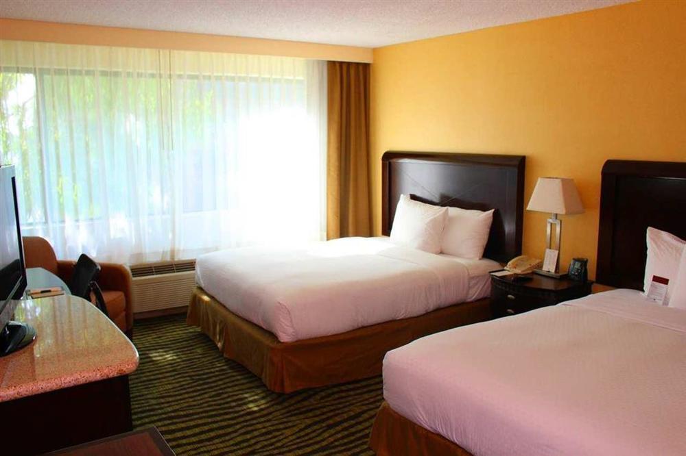 Doubletree By Hilton Orange County Airport 3* Santa Ana