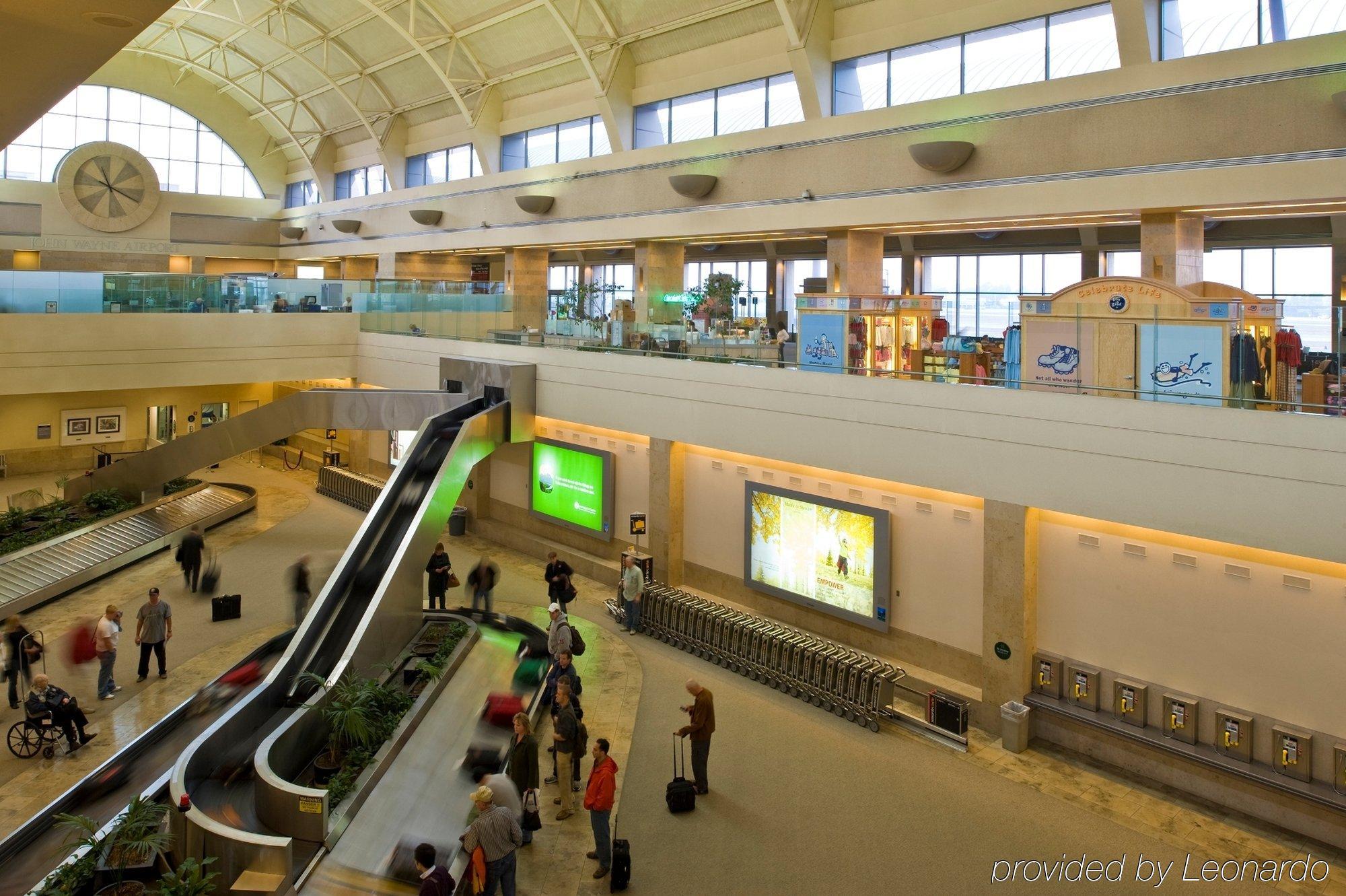 Doubletree By Hilton Orange County Airport