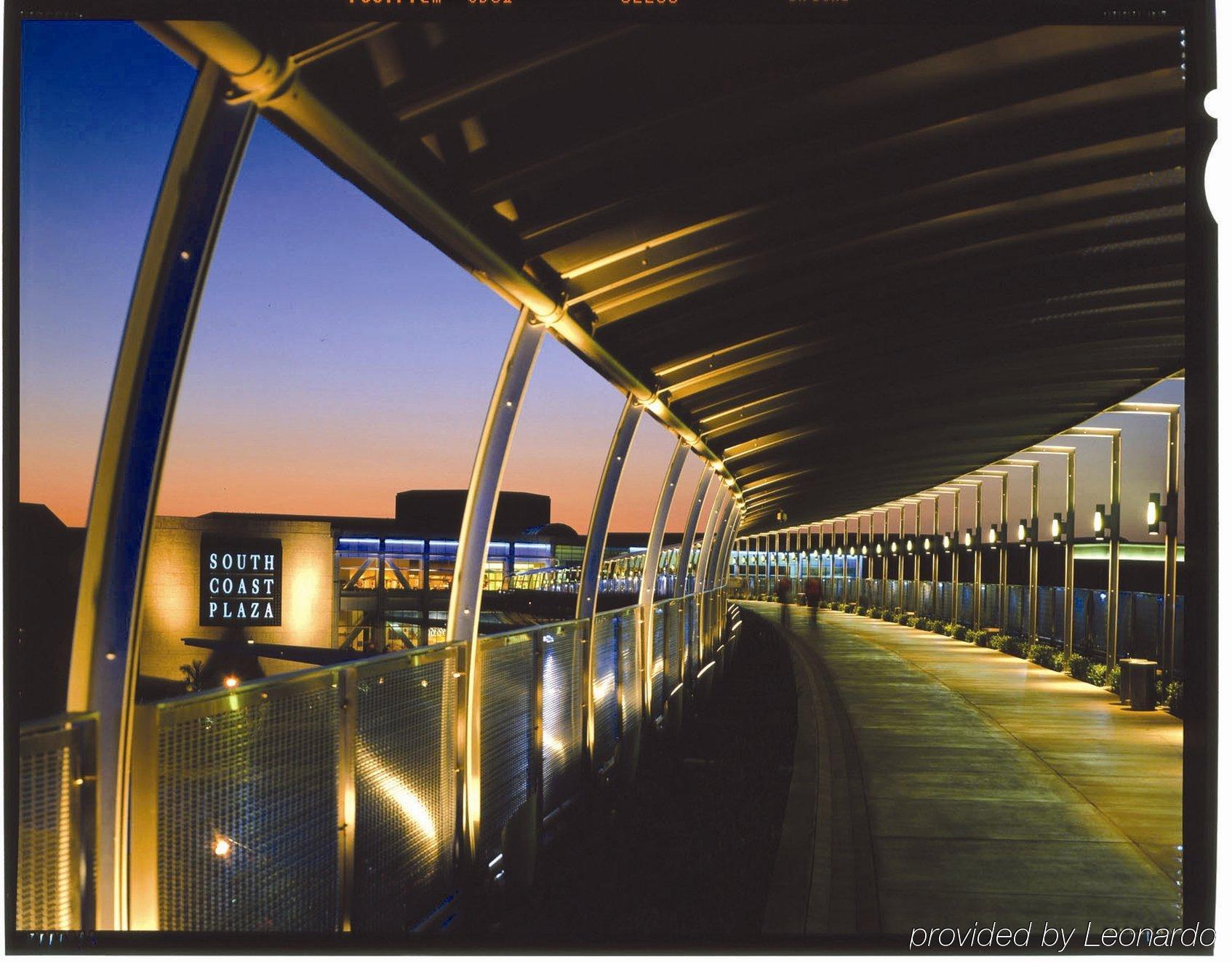 Hotel Doubletree By Hilton Orange County Airport 3*